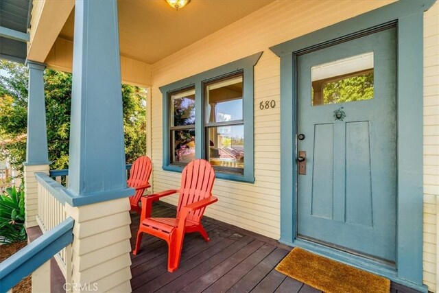 680 Howard St, San Luis Obispo, CA 93401 - entrance to property featuring covered porch