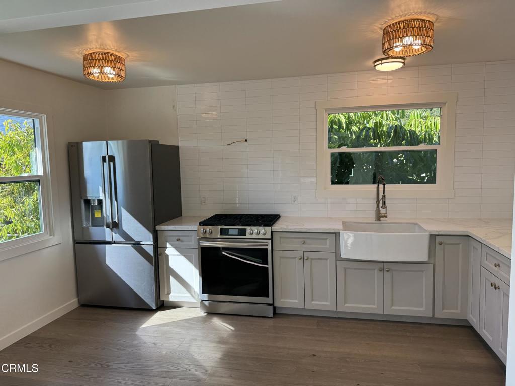 923 W Micheltorena St, Santa Barbara, CA 93101 - photo 1