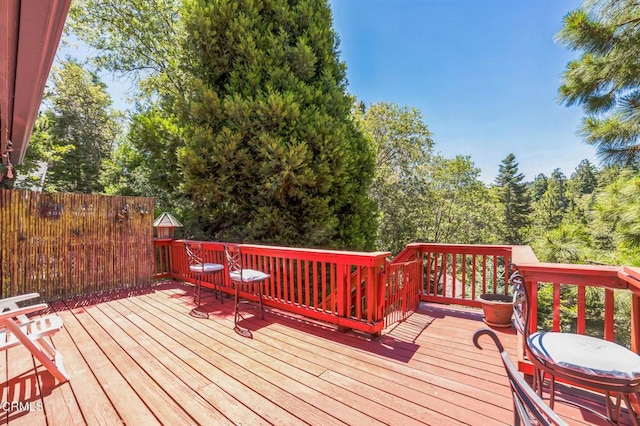352 Cedarbrook Dr, Twin Peaks, CA 92391 - view of wooden deck