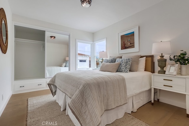 2609 S Leland St, San Pedro, CA 90731 - bedroom with light wood finished floors and a closet