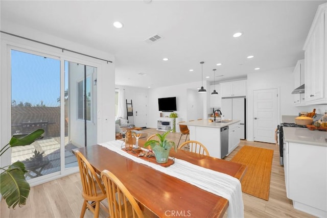 389 Allen Dr, Santa Paula, CA 93060 - dining space featuring light wood-style floors and recessed lighting