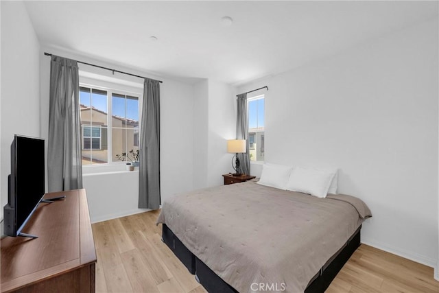 389 Allen Dr, Santa Paula, CA 93060 - bedroom featuring light wood-type flooring