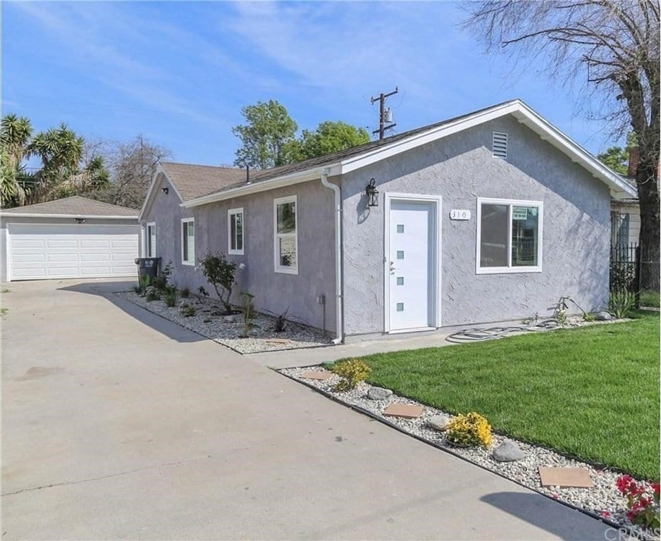 310 S Harris Ave, Compton, CA 90221 - photo 1