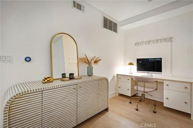 399 E Del Mar Blvd Unit 110, Pasadena, CA 91101 - office space with light wood-style flooring and built in desk