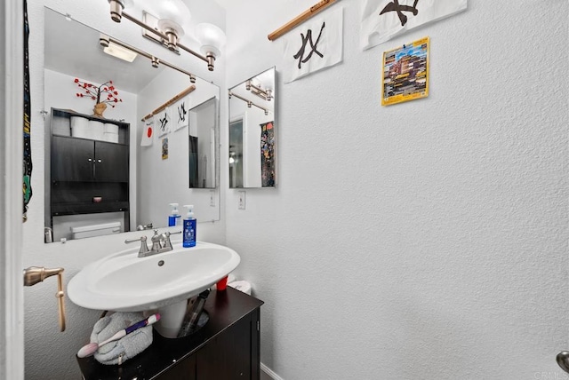 1280 W Main St Unit 42, El Cajon, CA 92020 - bathroom with a sink