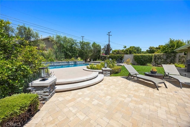 1831 Cockscrow Ln, North Tustin, CA 92705 - view of swimming pool with a patio
