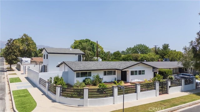 20133 Superior St, Chatsworth, CA 91311 - photo 2