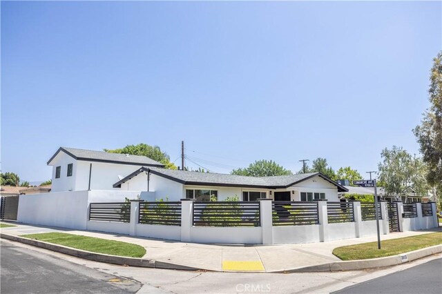 20133 Superior St, Chatsworth, CA 91311 - photo 30