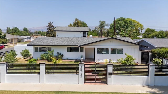 20133 Superior St, Chatsworth, CA 91311 - photo 1