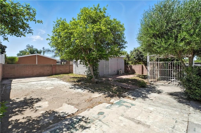 13886 Paxton St, Pacoima, CA 91331 - fenced backyard with a patio and a shed