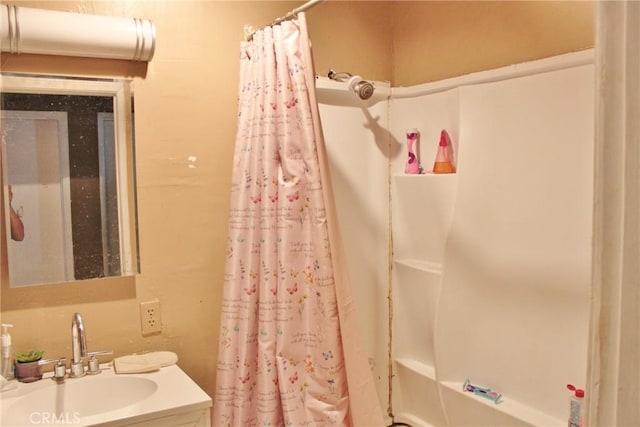 10343 Amherst Ave, Montclair, CA 91763 - bathroom featuring vanity and shower / bath combo