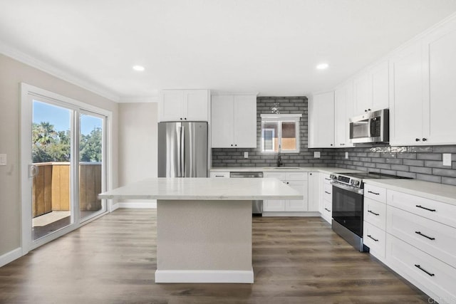 390 N 1st St Unit 18, El Cajon, CA 92021 - photo 2