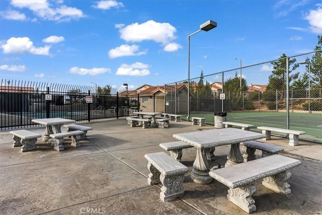 17628 Landis Dr, Victorville, CA 92395 - photo 23