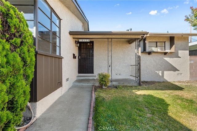 14819 San Feliciano Dr, La Mirada, CA 90638 - entrance to property with a yard and stucco siding