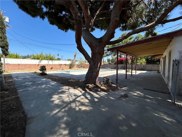 6910 Bellaire Ave, North Hollywood, CA 91605 - fenced backyard featuring a patio