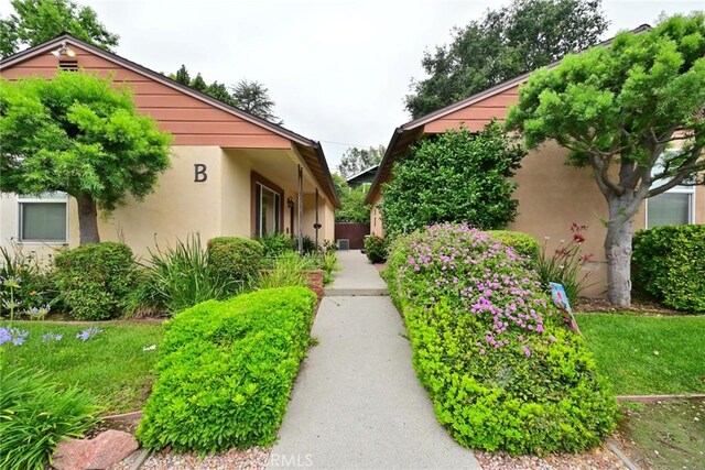 517 E Washington Blvd, Pasadena, CA 91104 - surrounding community