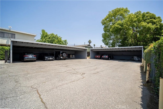 610 N Oakland Ave, Pasadena, CA 91101 - garage with covered parking