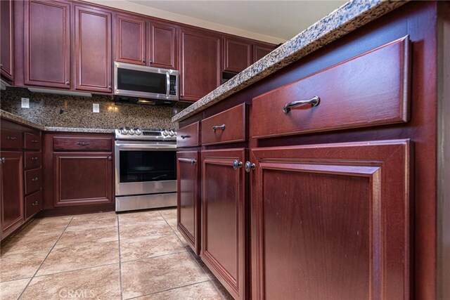 3135 Hibiscus Pt, Hemet, CA 92545 - photo 13