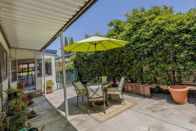 2851 Rolling Hills Dr Unit 255, Fullerton, CA 92835 - view of patio / terrace featuring outdoor dining area