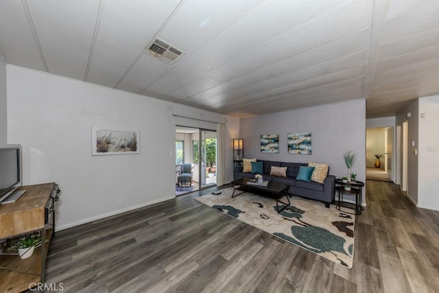 2851 Rolling Hills Dr Unit 255, Fullerton, CA 92835 - living area with wood finished floors