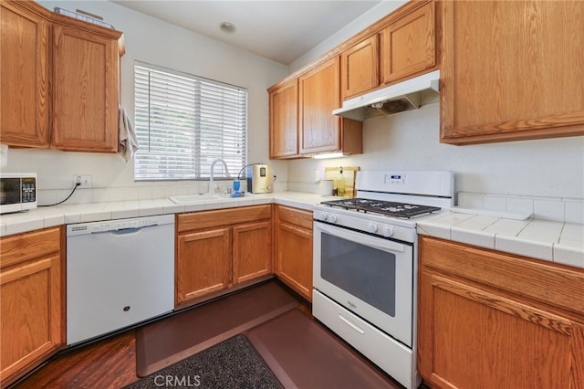 251 E Center St, Covina, CA 91723 - photo 12