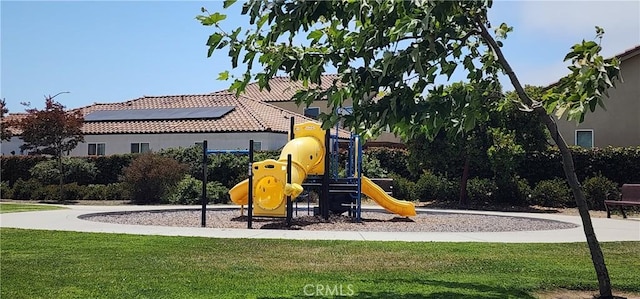315 Fuente Dr, Guadalupe, CA 93434 - community jungle gym with a yard