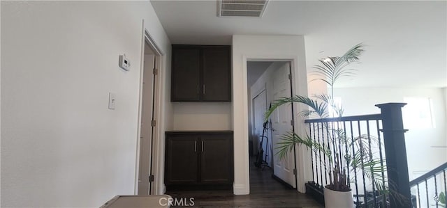 315 Fuente Dr, Guadalupe, CA 93434 - doorway to property