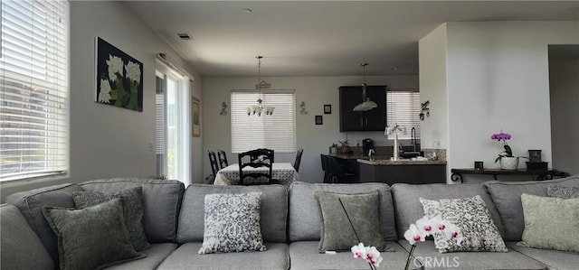 315 Fuente Dr, Guadalupe, CA 93434 - view of living room