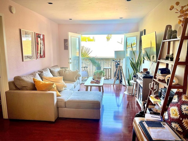 3029 Broadway Unit 22, San Diego, CA 92102 - living area featuring hardwood / wood-style floors