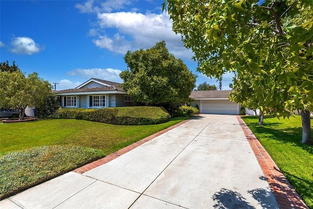 5591 Kenwood Ave, Buena Park, CA 90621 - ranch-style house featuring a front lawn and concrete driveway