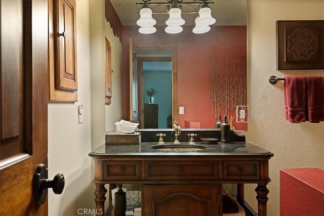 207 N Fairway Dr N, Lake Arrowhead, CA 92391 - bathroom featuring vanity