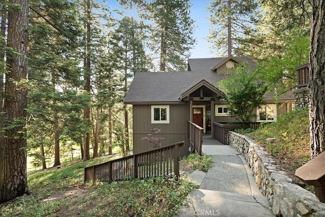 207 N Fairway Dr N, Lake Arrowhead, CA 92391 - rustic home with roof with shingles