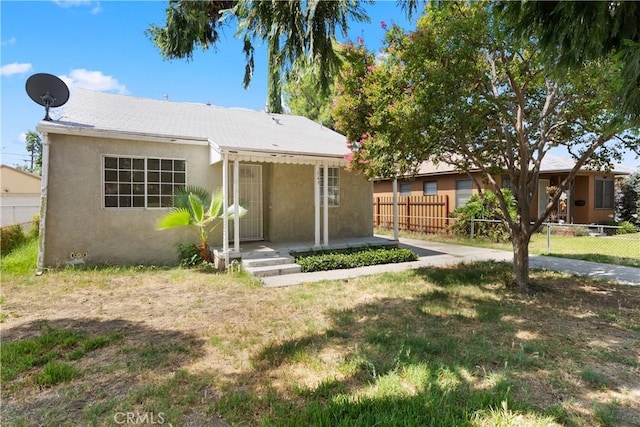 549 E Evans St, San Bernardino, CA 92404 - view of front facade featuring stucco siding