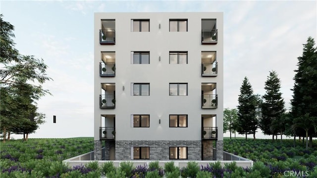 14717 Victory Blvd, Van Nuys, CA 91411 - view of apartment building / complex