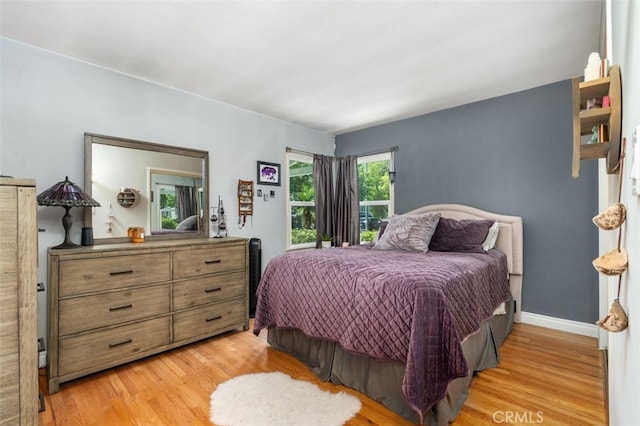 1434 N Rose St, Burbank, CA 91505 - bedroom featuring light wood-style floors