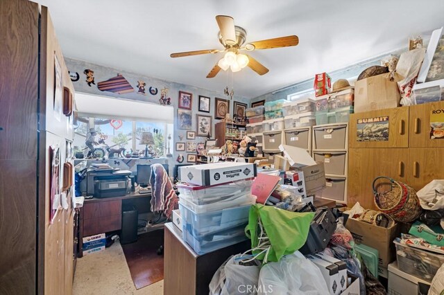15043 Tuba St, San Fernando, CA 91345 - home office featuring a ceiling fan