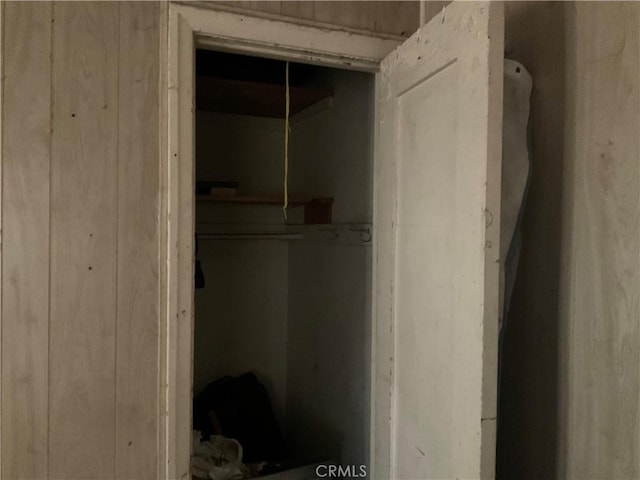 1330 E 56th St, Long Beach, CA 90805 - view of closet