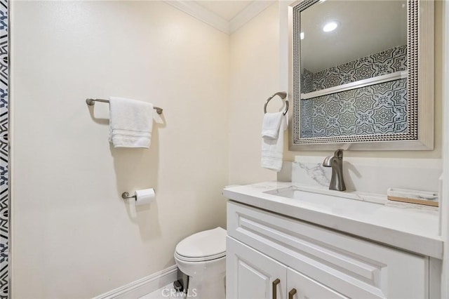 2104 Crenshaw Blvd, Los Angeles, CA 90016 - full bath featuring vanity and crown molding