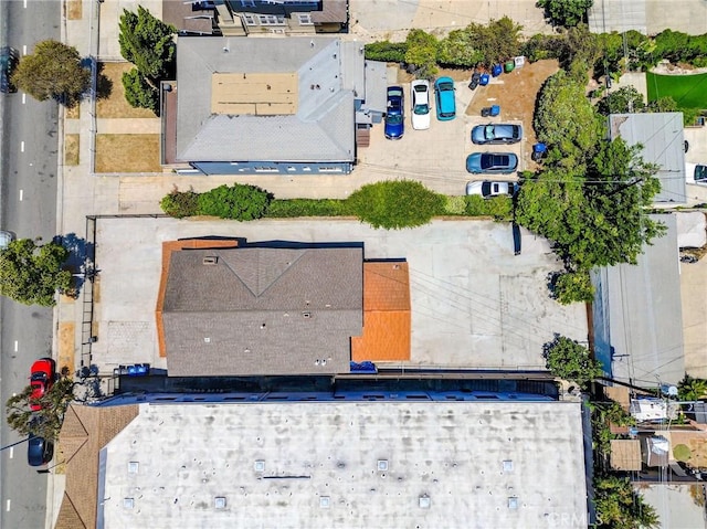 2104 Crenshaw Blvd, Los Angeles, CA 90016 - drone / aerial view