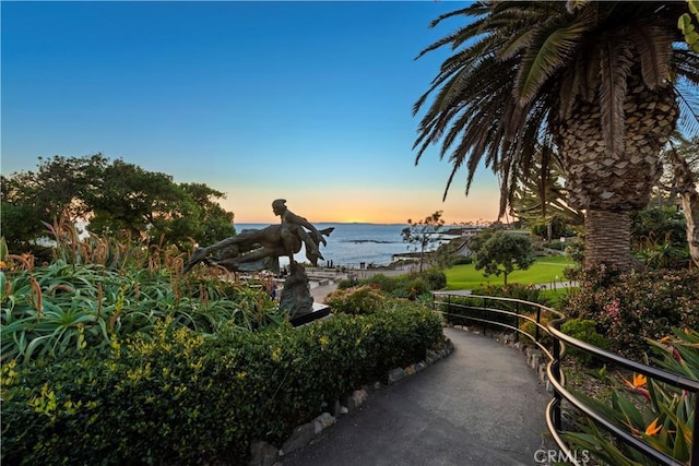 21659 Ocean Vista Dr Unit 20, Laguna Beach, CA 92651 - view of property's community featuring a water view