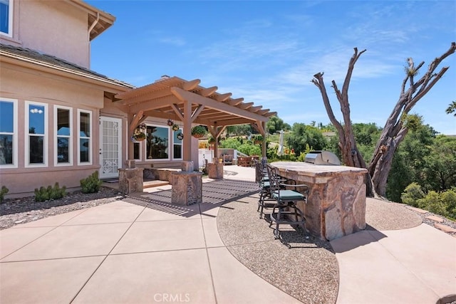 2841 Dos Lomas Pl, Fallbrook, CA 92028 - view of patio featuring a pergola