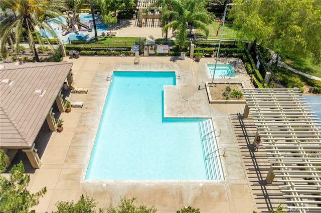 544 W Elm Park Ave, Rialto, CA 92376 - community pool featuring a patio area