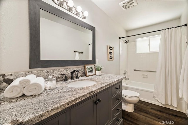 15320 Forest Ranch Way, Forest Ranch, CA 95942 - bathroom featuring vanity, shower / bath combo with shower curtain, and wood finished floors
