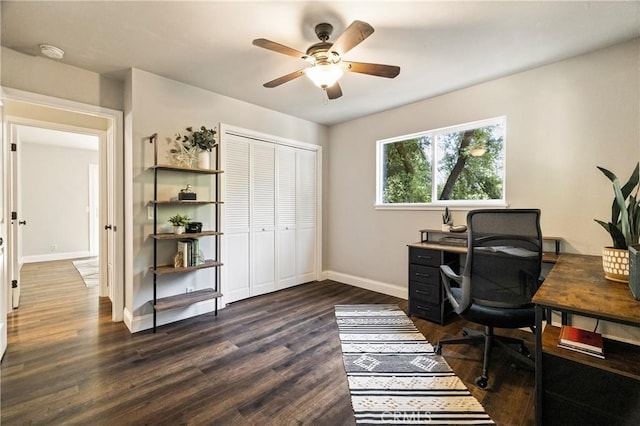 15320 Forest Ranch Way, Forest Ranch, CA 95942 - home office with a ceiling fan and dark wood-style floors