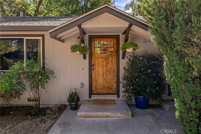 15320 Forest Ranch Way, Forest Ranch, CA 95942 - doorway to property featuring roof with shingles