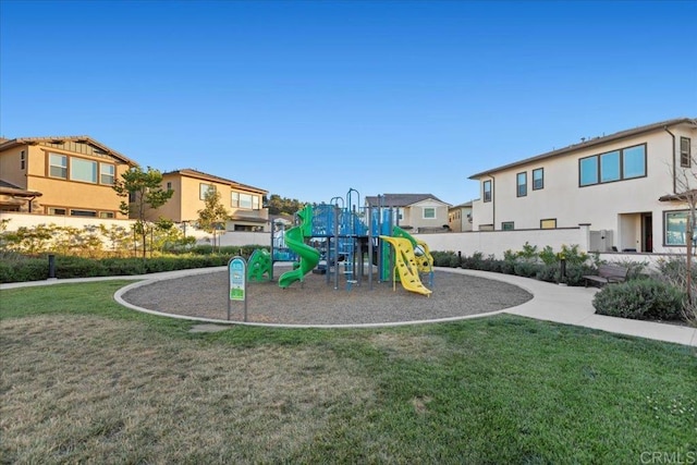 660 Westbrook Loop, San Marcos, CA 92078 - communal playground with a yard and a residential view
