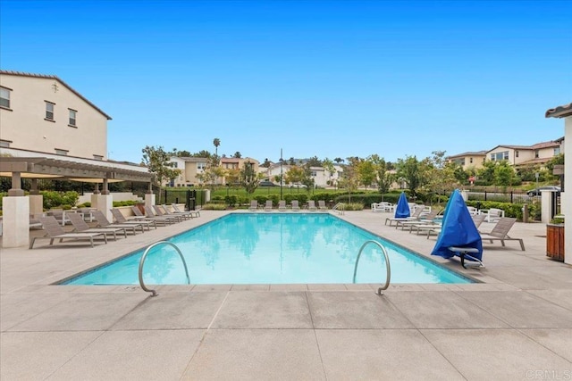 660 Westbrook Loop, San Marcos, CA 92078 - community pool featuring a patio and a residential view
