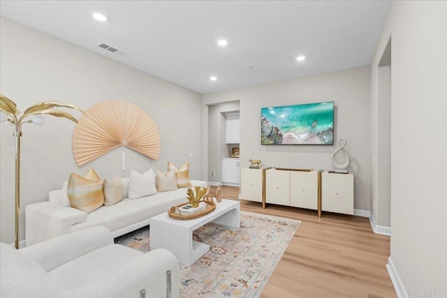 660 Westbrook Loop, San Marcos, CA 92078 - living area featuring recessed lighting and light wood-style flooring