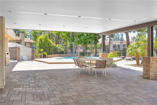 9882 Paloma Ct, Rancho Cucamonga, CA 91730 - fenced backyard featuring a patio area and outdoor dining space