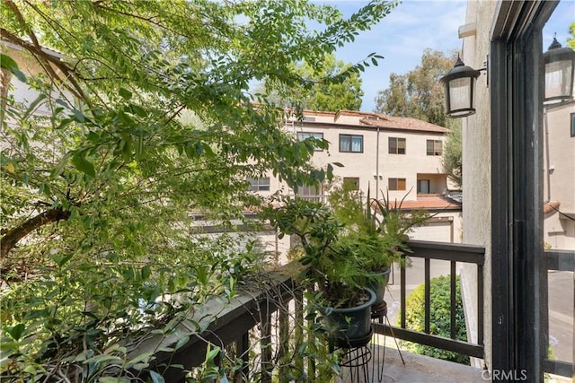 21730 Marylee St Unit 29, Woodland Hills, CA 91367 - photo 6